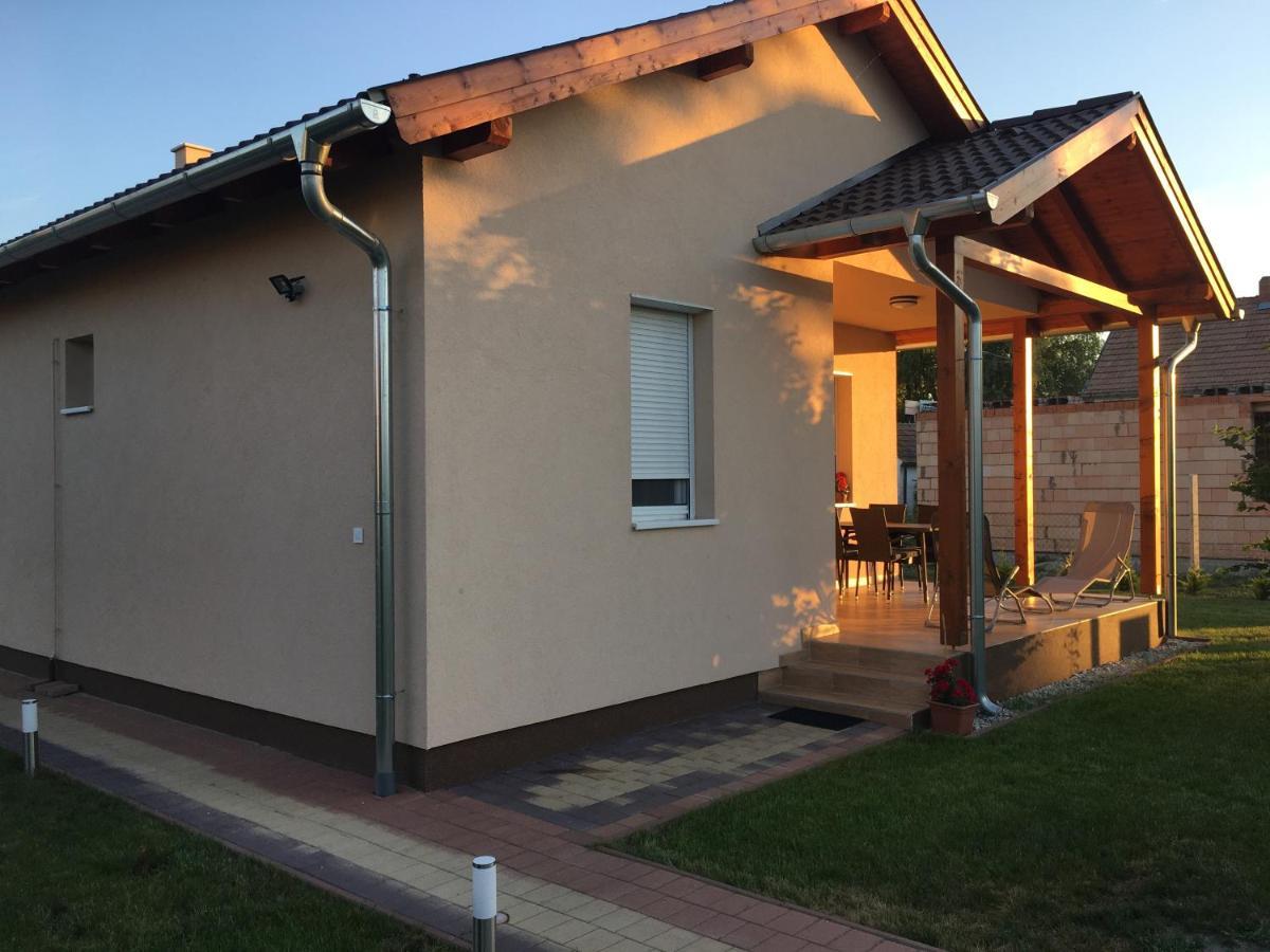 BalatonmáriafürdőKonrad Apartman别墅 外观 照片