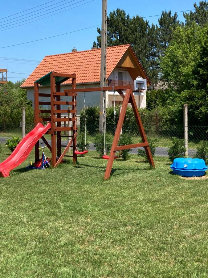 BalatonmáriafürdőKonrad Apartman别墅 外观 照片