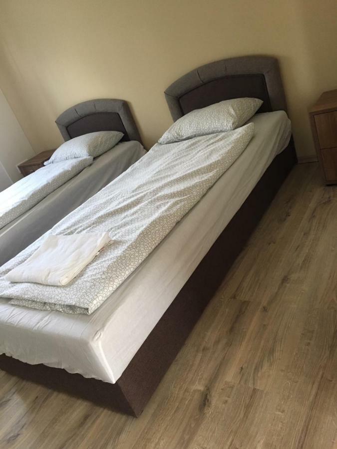 BalatonmáriafürdőKonrad Apartman别墅 外观 照片